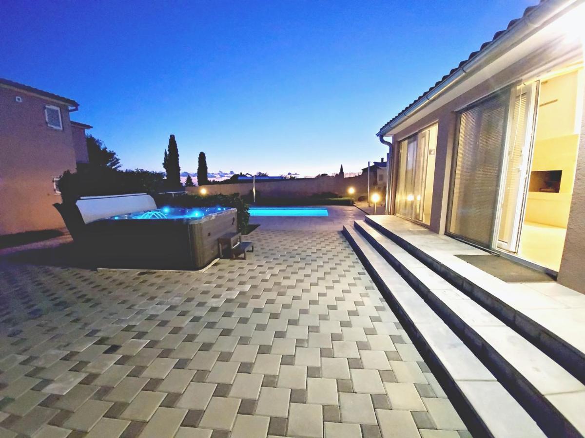 Villa Mattea Galižana Esterno foto