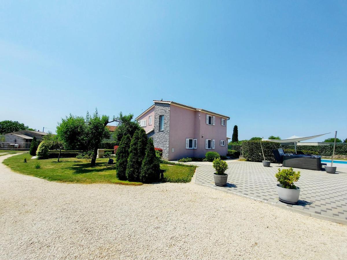 Villa Mattea Galižana Esterno foto