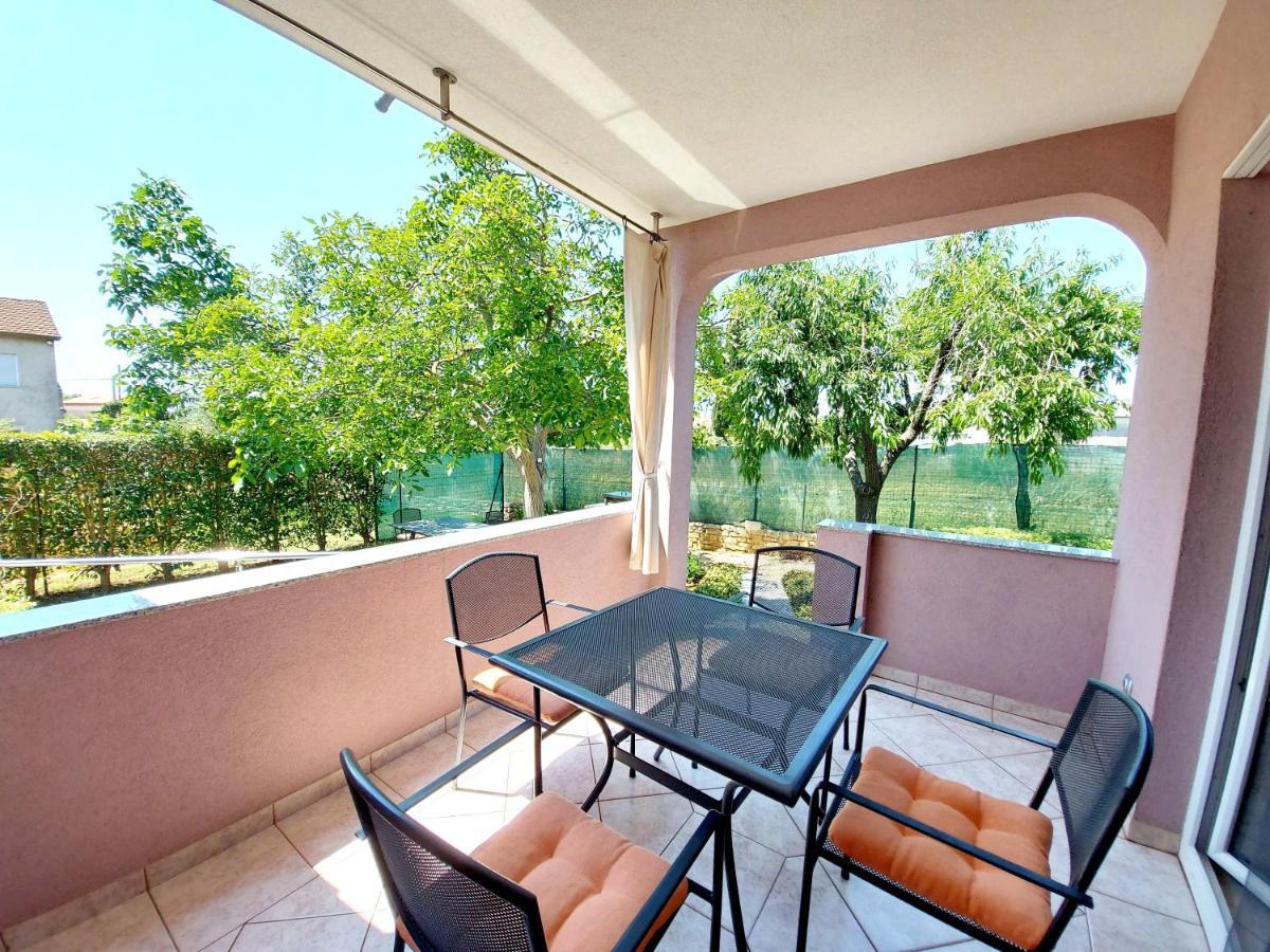 Villa Mattea Galižana Esterno foto